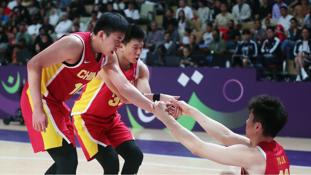 客场迎战 客场迎战