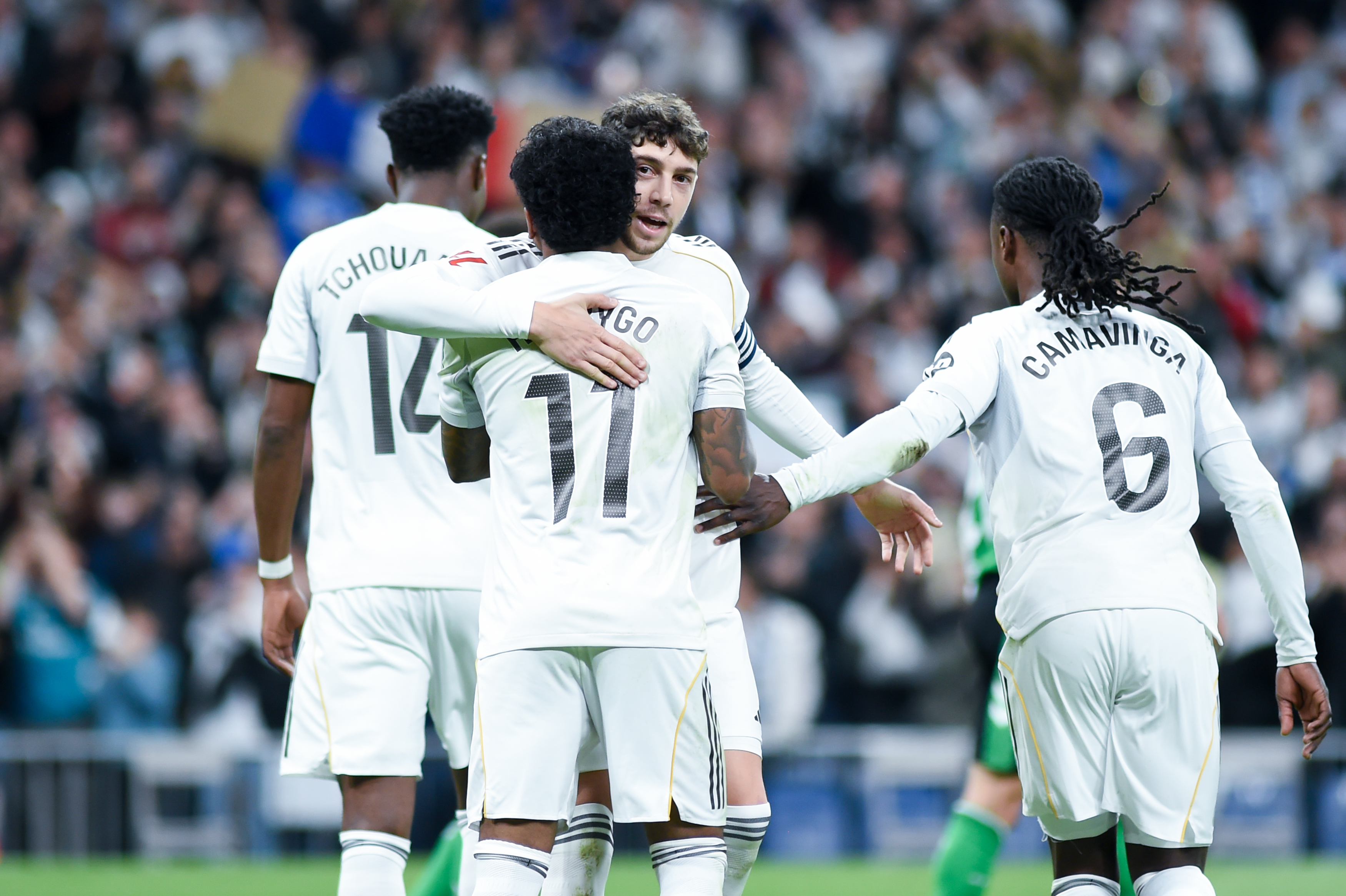 Yabo_皇家马德里西甲击败皇家社会罗德里戈反击破门